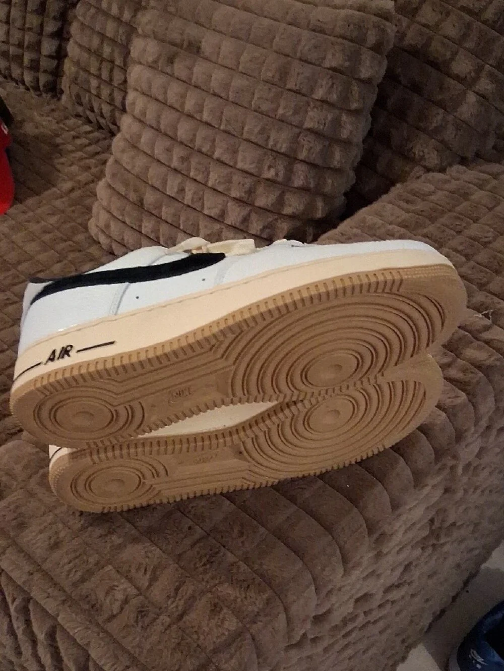 Nike Men’s White & Black Low-Top Sneakers with Cream Sole